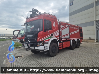 Scania XT P500 6x6
Vigili del Fuoco
Comando Provinciale di Roma
Distaccamento Aereoportuale Fiumicino
AutoIdroSchiumaPolvere allestito BAI
VF 30768
Parole chiave: Scania XT_P500_6x6 VF30768