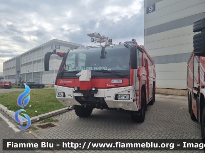 Iveco Magirus Dragon X6 II serie
Vigili del Fuoco
Comando di Roma
Distaccamento Aeroportuale di Fiumicino
AutoIdroSchiumaPolvere allestimento Iveco-Magirus
VF 32882
Parole chiave: Iveco Magirus Dragon_X6_IIserie VF32882