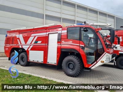 Iveco Magirus Dragon X6 II serie
Vigili del Fuoco
Comando di Roma
Distaccamento Aeroportuale di Fiumicino
AutoIdroSchiumaPolvere allestimento Iveco-Magirus
VF 32882
Parole chiave: Iveco Magirus Dragon_X6_IIserie VF32882