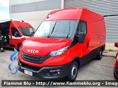 Iveco Daily VI serie restyle
Vigili del Fuoco
Direzione Regionale Sardegna
VF 33010
Parole chiave: Iveco Daily_VIserie_restyle VF33010