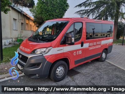 Fiat Ducato X290
Vigili del Fuoco
Direzione Regionale Marche
CoEm Comunicazione in Emergenza
VF 29096
Parole chiave: Fiat Ducato_X290 VF29096