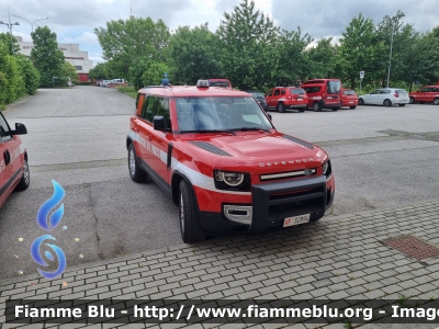 Land Rover Defender Hardtop 110 II serie
Vigili del Fuoco
Direzione Regionale Emilia-Romagna
VF 32894
Parole chiave: Land-Rover Defender_Hardtop_110_IIserie VF32894