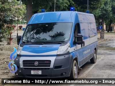 Fiat Ducato X250
Polizia di Stato
POLIZIA H1284
Parole chiave: Fiat Ducato_X250 POLIZIAH1284