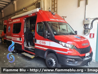 Iveco Daily VI serie restyle
Vigili del Fuoco
Comando Provinciale di Ravenna
Nucleo Soccorso Subacqueo Acquatico
Allestimento Divitec
VF 32459
Parole chiave: Iveco Daily_VIserie_restyle VF32459