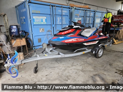 Bombardier Sea Doo GTI 4-Tec 130
Vigili del Fuoco
Comando Provinciale di Rimini
Nucleo Salvamento Acquatico
VF MDA 065
Parole chiave: Bombardier Sea_Doo GTI_4-Tec 130