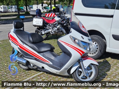 Suzuki Burgman
Croce Rossa Italiana
Comitato Locale di Cesena
CRI 1376
