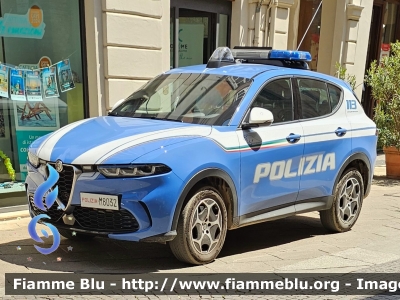 Alfa-Romeo Tonale
Polizia di Stato
Squadra Volante
Allestimento FCA
POLIZIA M8032
Parole chiave: Alfa-Romeo Tonale POLIZIAM8032