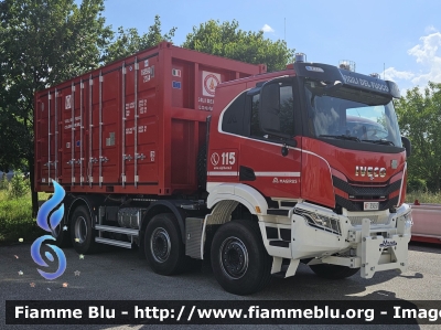 Iveco T-Way AT410T51
Vigili del Fuoco
Direzione Regionale Emilia Romagna
Allestimento Magirus
VF 33097
Versione MSL
