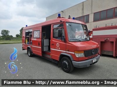 Mercedes Benz Vario 614D
Vigili del Fuoco
Comando Provinciale di Bologna
Nucleo USAR
VF 23640
