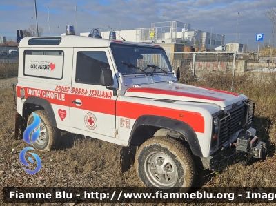 Land Rover Defender 90
Croce Rossa Italiana
Comitato Provinciale di Bologna
Delegazione di Loiano
Nucleo Cinofili
BO 40 11-55
CRI 066 ZA
