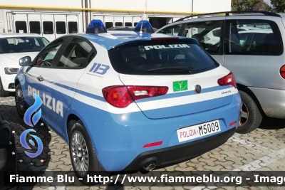 Alfa-Romeo Nuova Giulietta restyle
Polizia di Stato
Polizia di Frontiera
Allestimento NCT - Grafiche Artlantis
POLIZIA M5009
Parole chiave: Alfa-Romeo Nuova_Giulietta_restyle POLIZIAM5009