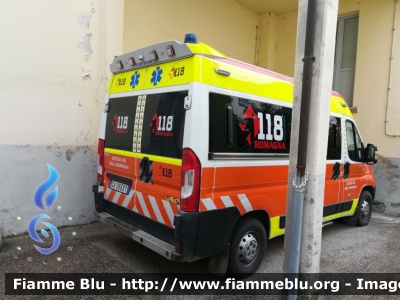 Fiat Ducato X290
118 Romagna Soccorso
Azienda USL della Romagna
Ambito Territoriale di Forlì
Postazione di Modigliana
"FO016"
Allestita Safety Car Rimini
Parole chiave: Fiat Ducato_X290 Ambulanza