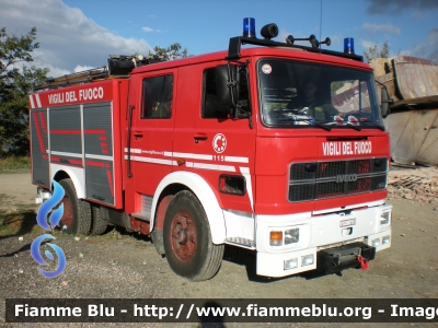 Iveco 160
Vigili del Fuoco
Comando Provinciale di Forlì-Cesena
Distaccamento Volontario di Civitella di Romagna
Allestimento Baribbi
VF 11996
