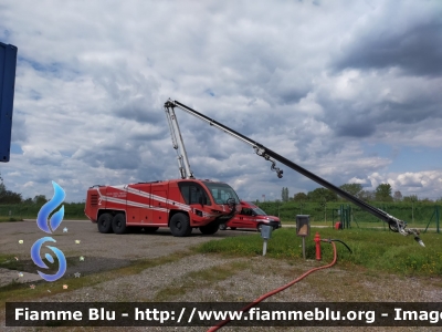 Oshkosh Bai Striker E
Vigili del Fuoco
Comando Provinciale di Bologna
Antincendio Aeroportuale
VF 25528
Parole chiave: Oshkosh-Bai Striker_E VF25528