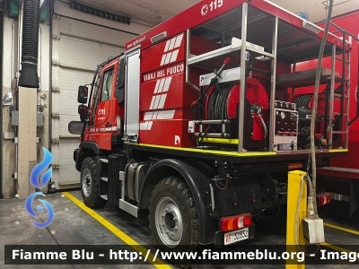 Mercedes-Benz Unimog U219
Vigili del Fuoco
Comando Provinaciale di Perugia
Allestimento Divitec
VF 32832
Parole chiave: Mercedes-Benz Unimog_U219 VF32832