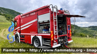 Scania P370 III serie
Vigili del Fuoco
Comando Provinciale di Bologna
Allestimento Bai
VF 32000
