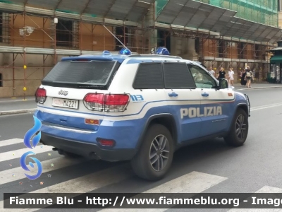 Jeep Grand Cherokee IV serie restyle
Polizia di Stato
Reparto Mobile
Decorazione Grafica Artlantis
POLIZIA M4221
Parole chiave: Jeep Grand_Cheroke_IVserie_restyle POLIZIAM4221