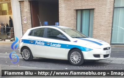 Fiat Bravo
Polizia Municipale Unione Comuni Rubicone
Rubicone 1
Parole chiave: Fiat Bravo