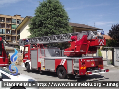 Iveco EuroFire 150E27 I Serie
Vigili del Fuoco
Comando Provinciale di Milano
Distaccamento Volontario di Magenta
AutoScala allestimento Iveco-Magirus
Ricondizionata Fortini 
VF 28381

Parole chiave: Iveco EuroFire_150E27_ISerie VF28381