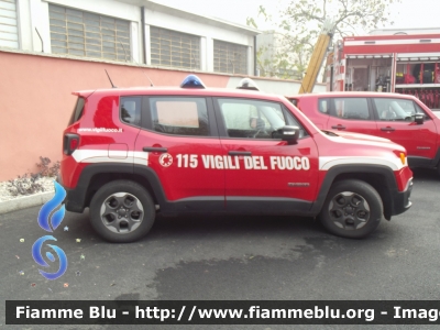 Jeep Renegade
Vigili del Fuoco
Comando Provinciale di Milano
VF 28812
Parole chiave: Jeep Renegade VF28812