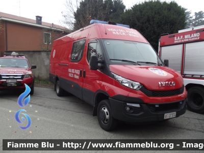 Iveco Daily VI serie
Vigili del Fuoco
Comando Provinciale di Milano - Via Messina
Nucleo N.B.C.R.
Allestimento Magirus
VF 27374
Parole chiave: Iveco Daily_VIserie VF27374