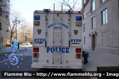 International Freightliner
United States of America-Stati Uniti d'America
New York Police Department
19st Precinct
