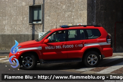 Toyota Land Cruiser II serie
Vigili del Fuoco
Comando Provinciale di Milano
VF 25290
Parole chiave: Toyota Land_Cruiser_IIserie VF25290