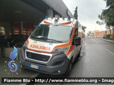 Peugeot Boxer IV Sserie
Misericordia Arese (MI)
Ambulanza 59
Allestita Aricar
Parole chiave: Peugeot Boxer_IVserie Ambulanza