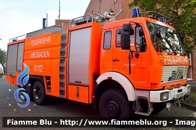 Mercedes-Benz ?
Bundesrepublik Deutschland - Germany - Germania
Feuerwehr Wiesbaden
