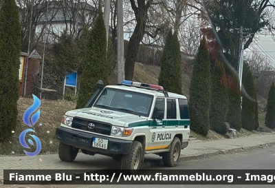 Toyota Land Cruiser
Slovenská republika - Slovacchia
Polícia - Polizia
