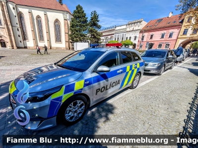 Kia Cee'd
Slovenská republika - Slovacchia
Polícia - Polizia
