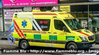 Mercedes-Benz Sprinter III serie Restyle
České Republiky - Repubblica Ceca
Ospedale Brno
Parole chiave: Ambulanza Ambulance Mercedes-Benz Sprinter_IIIserie_Restyle