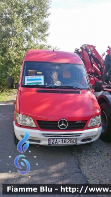 Mercedes-Benz Sprinter I serie
Slovenská Republika - Slovacchia
Hasici Zilina
