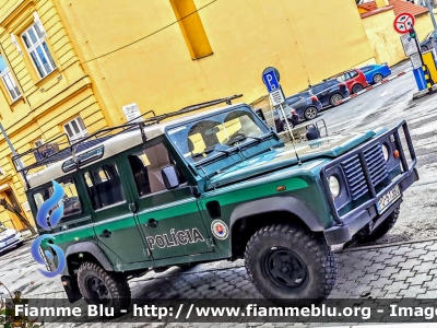 Land Rover Defender 110
Slovenská republika - Slovacchia
Polícia - Polizia
