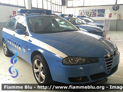 Alfa-Romeo 156 Sportwagon Q4 II serie
Polizia di Stato
Polizia Stradale
POLIZIA F4079
*Conservata presso il Museo dell'Autocentro della Polizia di Stato di Milano*
Parole chiave: Alfa-Romeo 156_Sportwagon_Q4_IIserie POLIZIAF4079