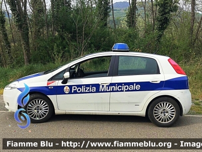 Fiat Punto IV serie
Polizia Municipale Comune di Bobbio (PC)
Parole chiave: Fiat Punto_IVserie