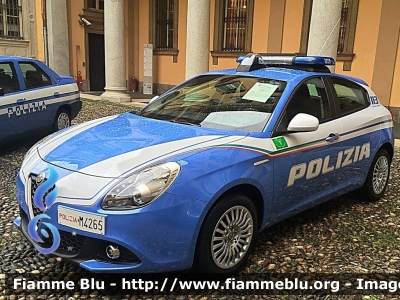 Alfa Romeo Nuova Giulietta restyle
Polizia di Stato
Polizia Di Frontiera
Allestita NCT Nuova Carrozeria Torinese
Decorazione Grafica Artlantis
POLIZIA M4265

Fotografata in occasione della Festa della Polizia 2018 della Questura di Bergamo
Parole chiave: Alfa-Romeo Nuova_Giulietta_restyle POLIZIAM4265