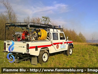 Land Rover Defender 130
Croce Rossa Italiana
Comitato Provinciale di Piacenza
Postazione di Marsaglia (PC)
CRI 378 AA


Parole chiave: Land-Rover Defender_130 CRI378AA