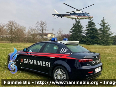 Alfa Romeo 159
Carabinieri
Nucleo Operativo Radiomobile
CC CQ 955
Parole chiave: Alfa-Romeo 159 CCCQ955