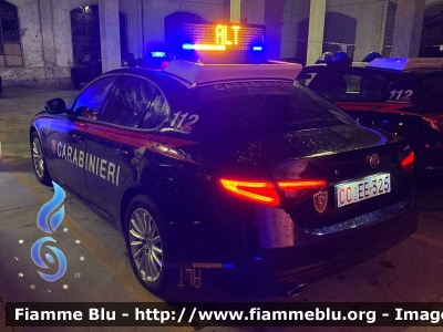 Alfa Romeo Nuova Giulia
Carabinieri
Nucleo Operativo Radiomobile
Allestimento FCA
CC EE 325
Parole chiave: Alfa-Romeo Nuova_Giulia CCEE325 norm_pavia