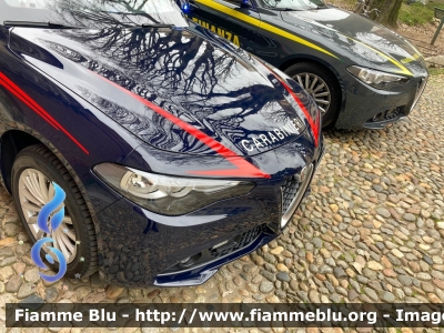  Alfa Romeo Nuova Giulia 
Guardia di Finanza
Allestimento FCA
GdiF 382 BQ
Fotografata insieme a 
AR Giulia RMB
CC EE 325
Parole chiave: Alfa-Romeo Nuova_Giulia GdiF382BQ CCEE325