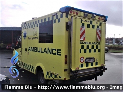 Mercedes-Benz Sprinter III serie restyle
Danmark - Danimarca
Falck Region Syddanmark
Parole chiave: Mercedes-Benz Sprinter_IIIserie_Restyle Ambulanza Ambulance