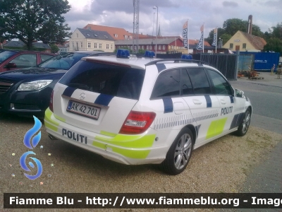 Mercedes - Benz Classe C IV serie
Danmark - Danimarca
Politi - Polizia Nazionale
