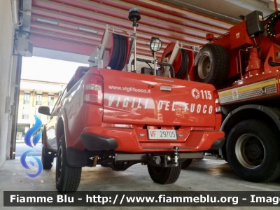 Fiat Fullback
Vigili del Fuoco
Comando Provinciale di Caserta
Antincendio Boschivo
Allestimento Piemme Matacena
VF 29705
Parole chiave: Fiat Fullback VF29705