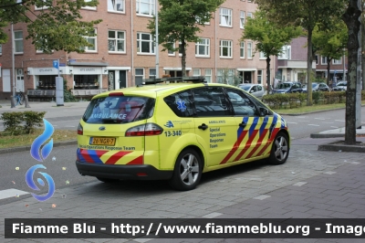 Ford S-Max
Nederland - Paesi Bassi
Amsterdam Ambulance
13-340
