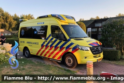 Mercedes-Benz Sprinter IV serie
Nederland - Paesi Bassi
Regionale Ambulance Voorziening (RAV) Region 4 Ijsselland
Parole chiave: Ambulanza Ambulance