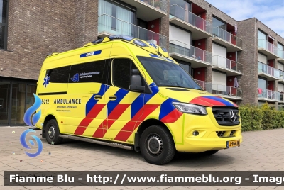 Mercedes-Benz Sprinter IV serie
Nederland - Paesi Bassi
Amsterdam Ambulance
13-212
Parole chiave: Ambulance Ambulanza