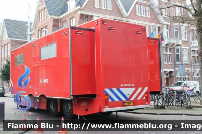 Mercedes Benz Axor 2529L 
Nederland - Paesi Bassi
Brandweer Amsterdam-Amstelland 
Station Diemen
