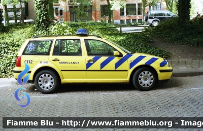 Volkswagen Golf IV serie
Nederland - Paesi Bassi
Amsterdam Ambulance
13-843
