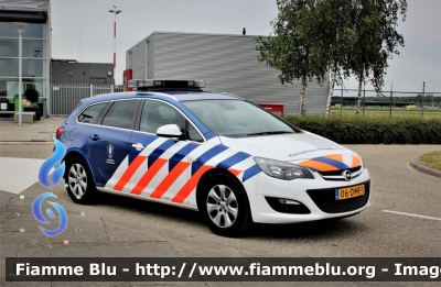 Opel Astra SW IV serie
Nederland - Paesi Bassi
Koninklijke Marechaussee - Polizia militare
